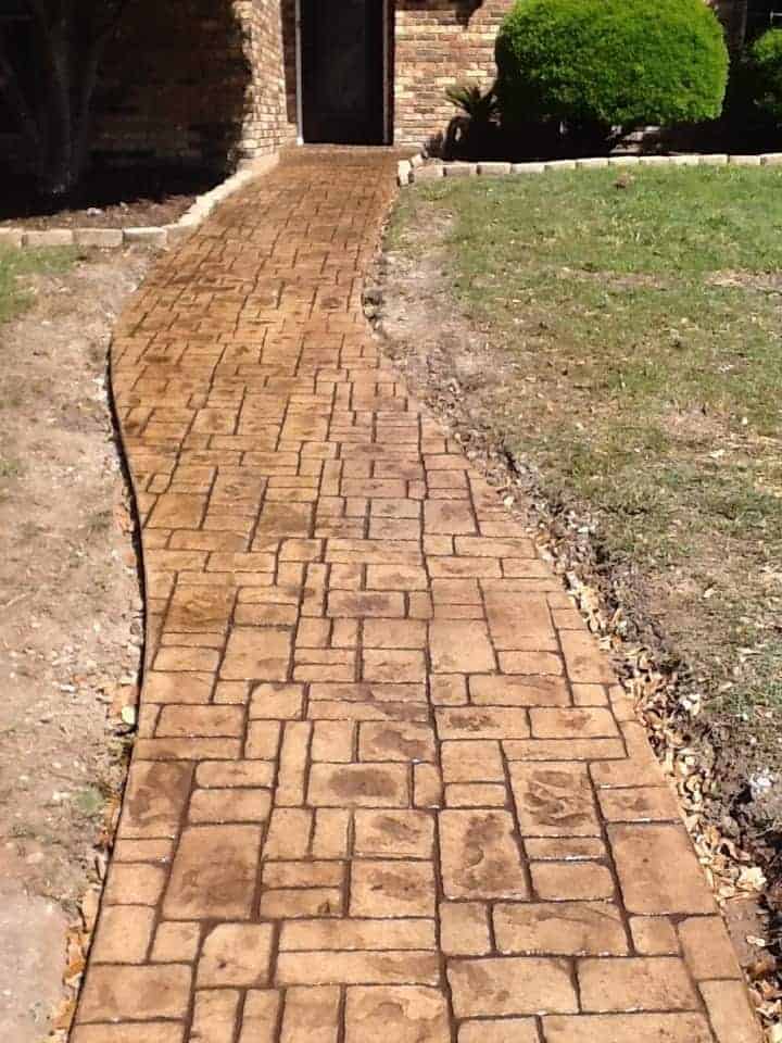 Stamped concrete overlay leadwalk in Allen, Texas