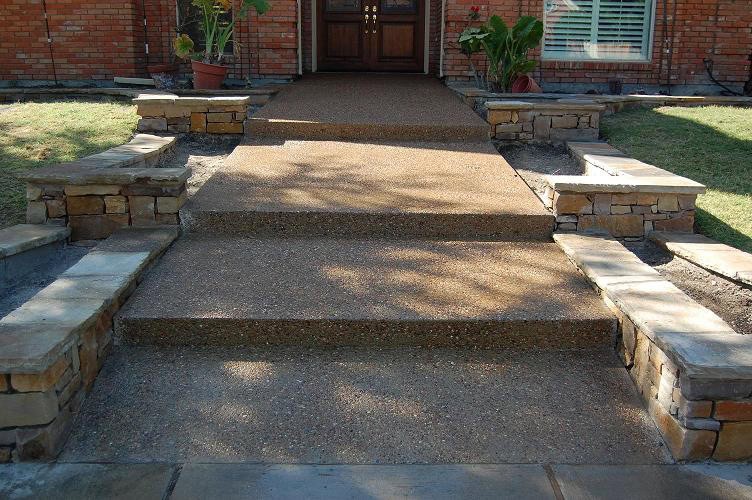 Aggregate concrete leadwalk with steps in Collin County