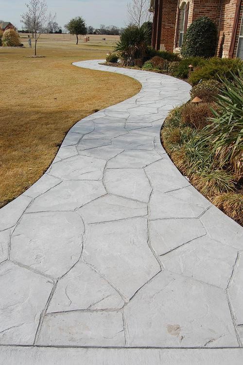 Stamped concrete leadwalk in Collin County